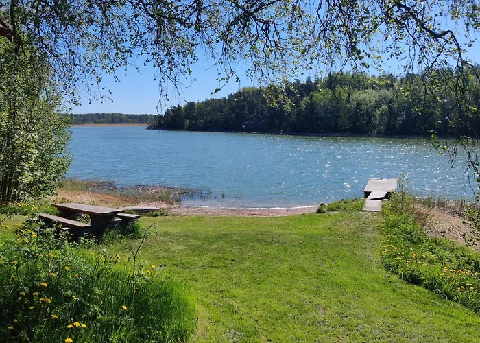 Vandrarhem Gästhem Gård *