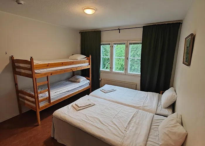 Gästhem Gård Vandrarhem Jomala